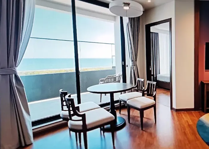 Aura Seaviews * Фантхьет