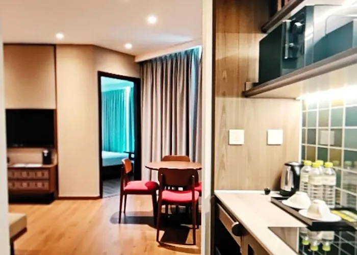 Aura Seaviews Апарт-отель *